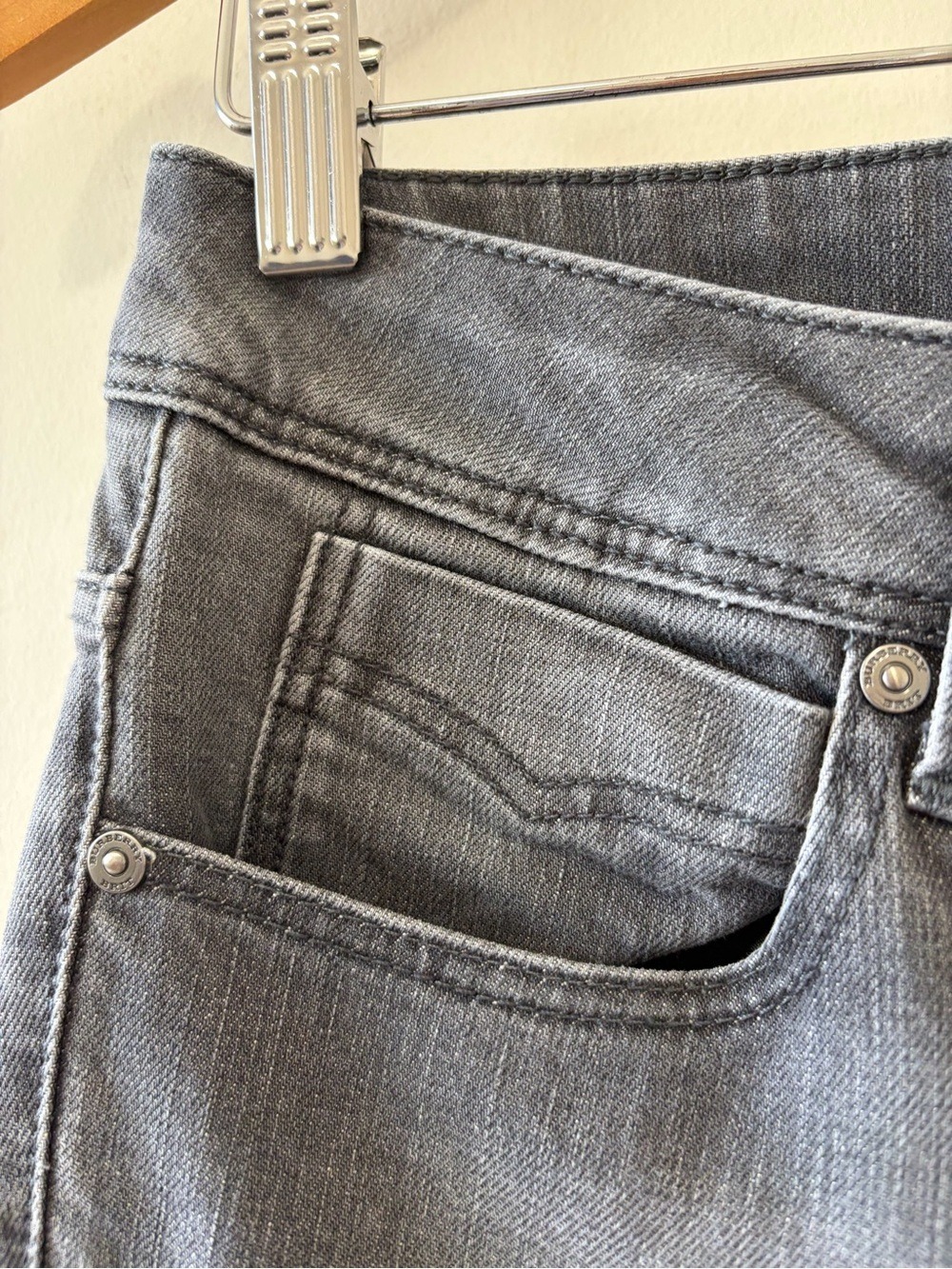 BURBERRY BRIT Kensington Skinny Women's Jeans Size 28 - Picture 7 of 14
